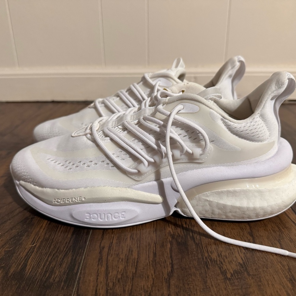 Men’s Adidas AlphaBounce